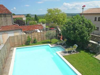 house with private swimming pool close to Narbonne
