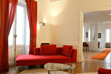 Chateau de Chassagne-Montrachet