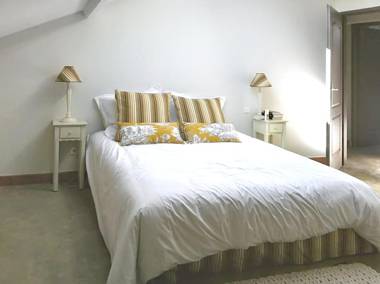 Appartement de 2 chambres avec wifi a Jonquieres