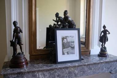 Château Biset - luxury housing WiFi & office