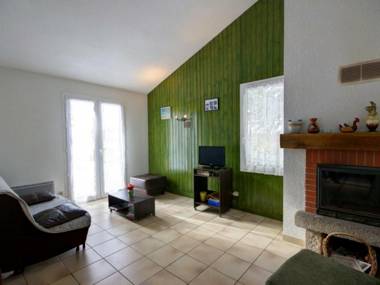 Gîte Usson-en-Forez 3 pièces 4 personnes - FR-1-496-164