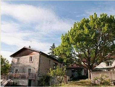 Logis Hôtel Les Vieilles Granges