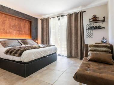 Gîte Ligné 5 pièces 9 personnes - FR-1-306-866