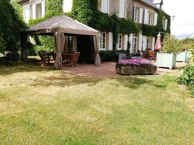 Chambres d'Hôtes - Domaine Des Perrières