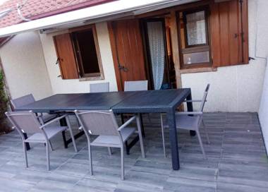 Chalet d'une chambre avec terrasse amenagee a Giffaumont Champaubert