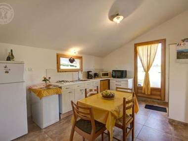 Gîte Saint-Marcel-de-Félines 1 pièce 2 personnes - FR-1-496-173