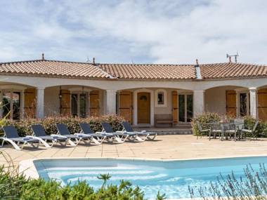 Luxury Villa Offering Privacy Private Swimming Pool