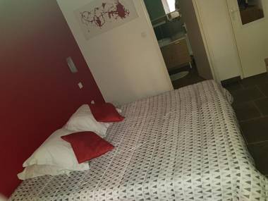 Hôtel Némo - Aéroport de Pau