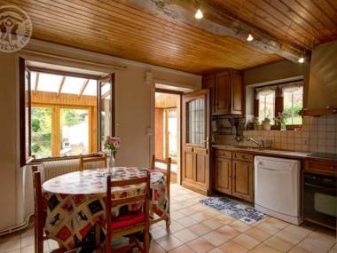 Gîte Belmont-de-la-Loire 4 pièces 8 personnes - FR-1-496-32