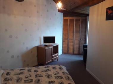 Charming furnished studio