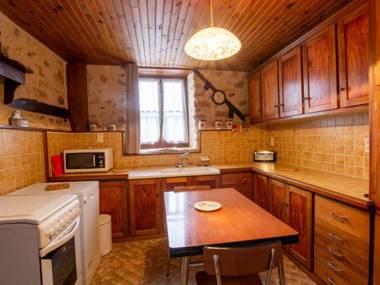 Gîte Saint-Front-la-Rivière 3 pièces 6 personnes - FR-1-616-117