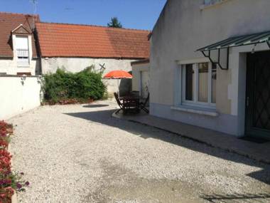 Gîte Cléry-Saint-André 5 pièces 6 personnes - FR-1-590-12