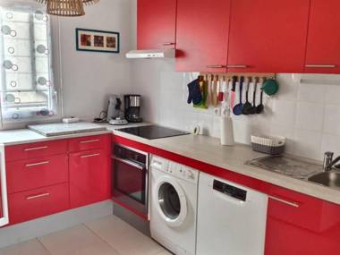 Pavillon climatisé pour 8 personnes terrasse jardin parking privé dans une résidence sécurisée