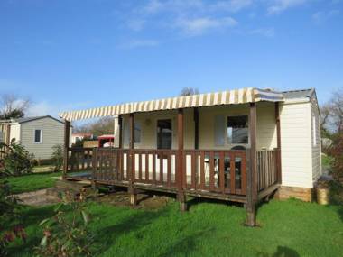 Camping Les P'tites Maisons dans la Prairie