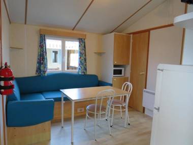 Camping Les P'tites Maisons dans la Prairie