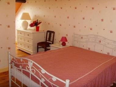 Gîte Renazé 4 pièces 8 personnes - FR-1-600-52