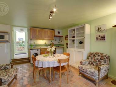 HOUSE GITE 5 personnes La Vache sur le Toit : le gîte.