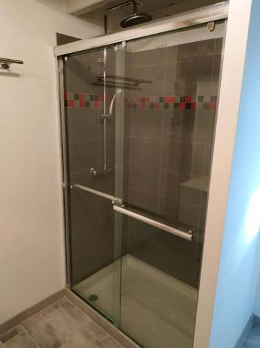 Maison de 2 chambres avec piscine partagee jardin clos et wifi a La Porcherie