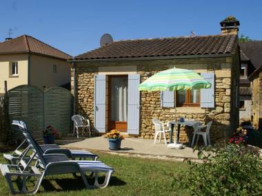 Detached holiday home near Carlux (5 km) with stunning views of the hills