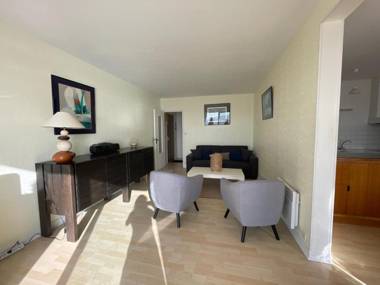 Appartement Jullouville 3 pièces 6 personnes - FR-1-361-85