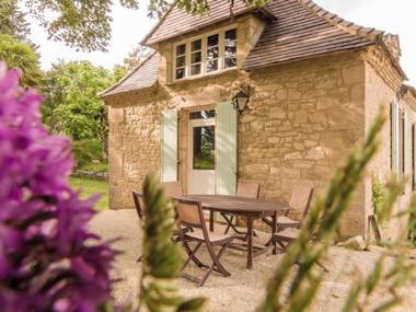 Three lovely gîtes surrounded by nature with private swimming pool and garden