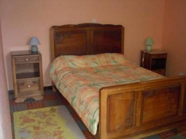 Gîte La Chapelle-aux-Choux 3 pièces 4 personnes - FR-1-410-155