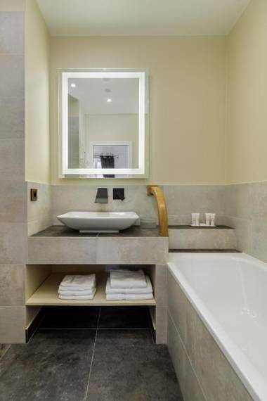 L'Hôtel Particulier - Paris Asnières