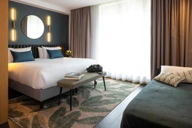 Howard sur Seine - Asnieres Paris La Defense