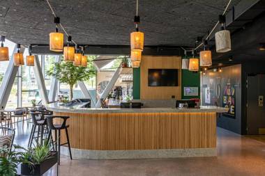 Best Western M-Treize Paris Asnieres