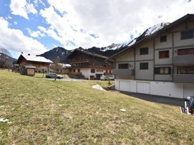 Mod Apartment in La Chapelle-d'Abondance with Mountain View