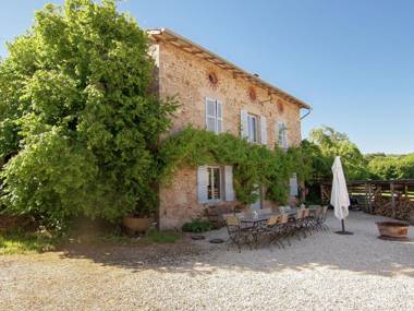 Very spacious detached character holiday home with large terrace.