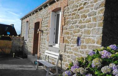 Maison de 3 chambres avec jardin clos et wifi a Rostrenen