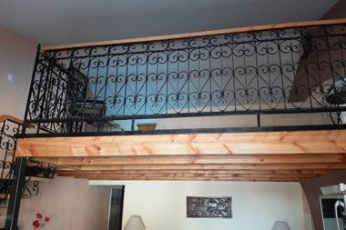 Cave atelier dans ancien domaine viticole