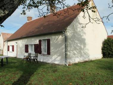 Gîte Jouy-le-Potier 3 pièces 4 personnes - FR-1-590-54