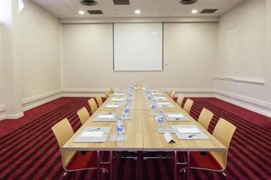 Kyriad Paris Est - Bois de Vincennes