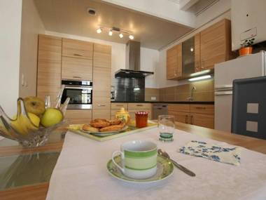 Appartement Le Puy-en-Velay 3 pièces 6 personnes - FR-1-582-6