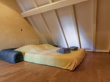 Sprawling Mansion in Aquitaine with Swimming Pool