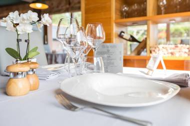 La Tour Hotel-Restaurant