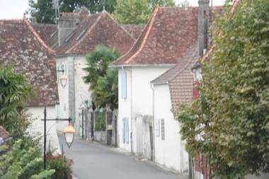Appartement meublé classé 2 étoiles tout confort Lagor