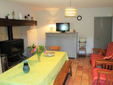 Gîte Mensignac 3 pièces 5 personnes - FR-1-616-40