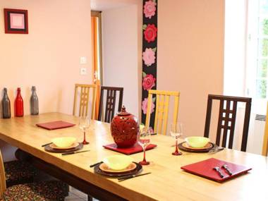 Gîte Trézelles 6 pièces 12 personnes - FR-1-489-50