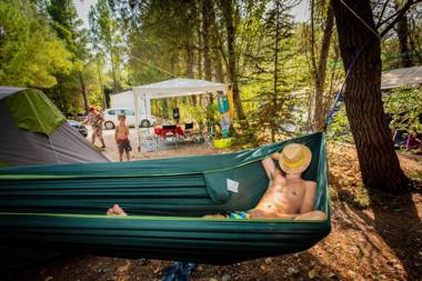 Camping la Peiriere