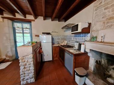 Gîte Benet 3 pièces 4 personnes - FR-1-426-139