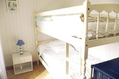 Maison de 3 chambres avec jardin clos et wifi a Ploudalmezeau