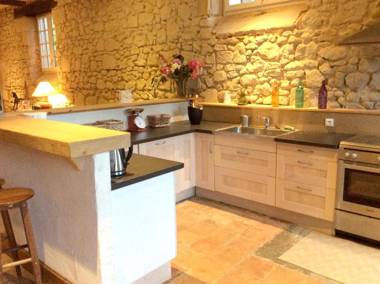 Demeure de 5 chambres avec jardin clos et wifi a Tombeboeuf