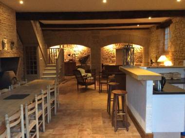 Demeure de 5 chambres avec jardin clos et wifi a Tombeboeuf