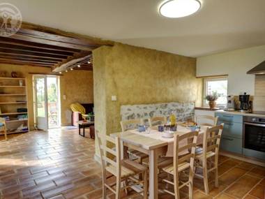 Gite Amions-Vézelin 2 bedrooms 4 persons - FR-1-496-226