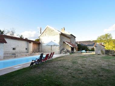 Authentic renovated country house with private heated pool