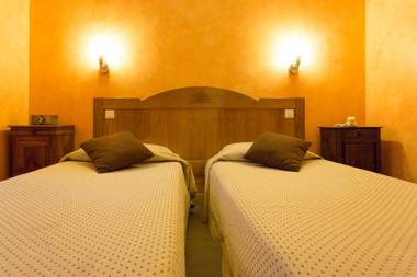 Logis Hôtel Etchemaïté