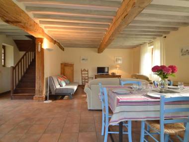 Charming half-timbered house on quiet waterside between Abbeville and Amiens